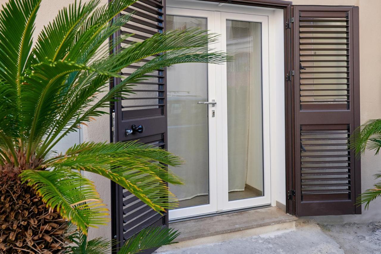 La Casa Di Chele Hotell Palermo Exteriör bild